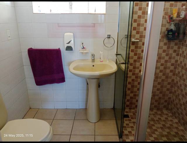 2 BEDROOM FREESTANDING FOR SALE IN BELFORT ESTATE
